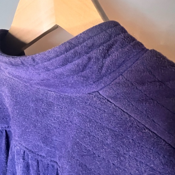 Vintage Yves St Laurent purple suede bomber jacket. Side 6 - Picture 6 of 7